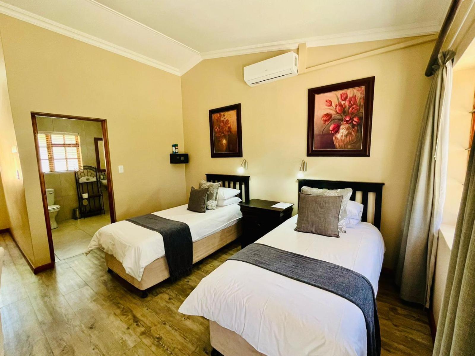 17 On Bird Guest House Beaufort West Exterior foto